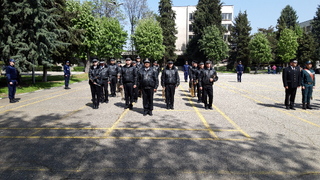 В навечерието на Великден 174 полицаи и жандармеристи от ЦСПП в Пазарджик и Казанлък положиха клетва за спазване на Етичния кодекс на държавните служители в МВР