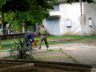 Полицаи гостуваха на деца от Начално училище „Васил Левски” в Пазарджик.