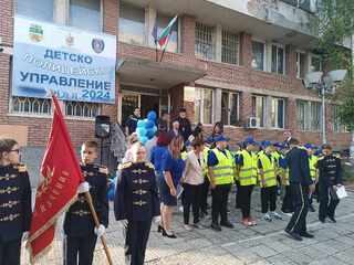 Заместник – министър Любомир Йосифов даде старт на обучението в Детско полицейско управление в Радомир