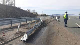 Шофьор на лек автомобил и малолетно дете са пострадали при пътнотранспортно произшествие на автомагистрала „Струма“