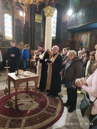Църковен молебен за възпоменание на жертвите от пътнотранспортни произшествия беше отслужен в Перник
