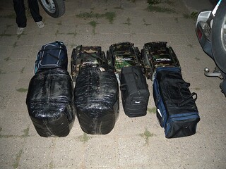 5139 кутии контрабандни цигари заловиха служители на РУ „Полиция” Трън