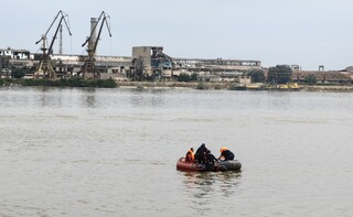 Общинско учение в Никопол за дейности на щаба по план за защита при бедствия, органите за управление и силите на единната спасителна система при възникнала опасност от наводнение на територията на Община Никопол причинено от река Дунав