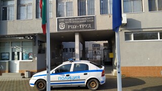 Служители на РУ ТРУД установиха 29 годишен мъж, извършил поредица от кражби на гориво 