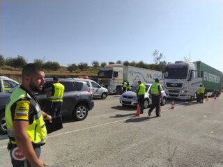 Полицейска акция по метода "широкообхватен контрол" се проведе днес в Разградско