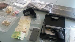 Автомобили, злато и пари са иззети при спецакция срещу незаконна лихварска дейност