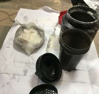 МЪЖ И ТРИ ЖЕНИ СА ЗАДЪРЖАНИ ОТ ПОЛИЦИЯТА ПРИ ПОРЕДНАТА СПЕЦОПЕРАЦИЯ ПО ПРОТИВОДЕЙСТВИЕ НА НАРКОРАЗПРОСТРАНЕНИЕТО В РУСЕНСКО. ДЕЙСТВИЯТА СА РЕАЛИЗИРАНИ ВЧЕРА ПОД НАДЗОРА НА ОКРЪЖНА ПРОКУРАТУРА - РУСЕ