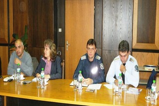 Заключителна кръгла маса по проект “Специализирани програми по превенция и защита от домашно насилие в община Русе”