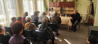 Началникът на полицейското управление в Нови пазар гл.инсп. Веселин Райнов проведе среща с жителите на село Върбяне