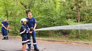 Урок по пожарна безопасност изнесоха служители на РСПБЗН - Шумен