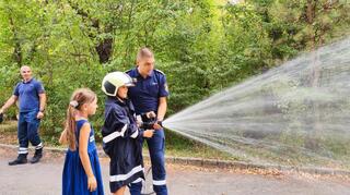 Урок по пожарна безопасност изнесоха служители на РСПБЗН - Шумен
