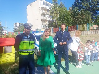 ОДМВР- Шумен и детска градина „Дружба“  се включиха в европейската инициатива за ден без загинали на пътя