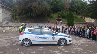 Пътни полицаи изнесоха беседа по безопасност на движението