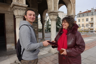 Ученик от Шумен намери и предаде в полицията  портмоне с парична сума 
