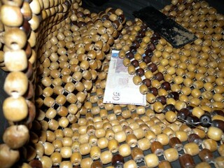 Шуменските полицаи задържаха 15 годишен ученик с газов пистолет.