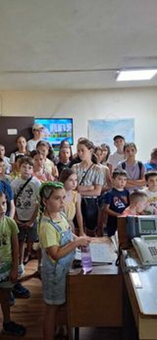 Ваканция без риск: Летни клубове по интереси на посещение в полицията и пожарната