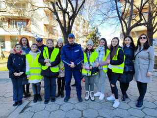 Активисти на Общинския съвет по наркотичните вещества и полицейски служители в съвместна акция срещу шофирането под въздействие на алкохол и дрога