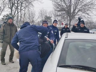 Практическо занятие за повишаване на професионалната компетентност на полицейските служители днес в Силистра