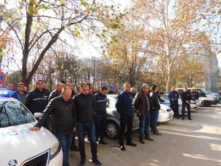 Отдаваме почит към паметта на загиналия граничен полицай