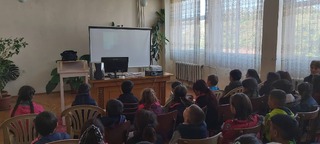 В новооткрит кабинет по превенция в село Добротица стартира реализацията на програмата „Работа на полицията в училищата“