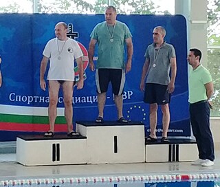 Пълен комплект медали от републиканско първенство по плуване завоюваха силистренски полицаи и огнеборци 