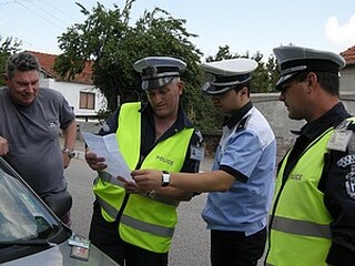 Днес стартират съвместни проверки на български и румънски полицаи в районите на Силистра и Кълъраш 