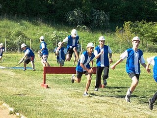 Отборът на ОСУ „Дръстър” първи в районното състезание „Млад огнеборец” 