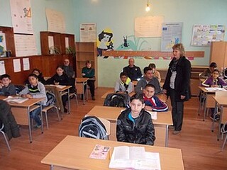 Инспекторът по детска престъпност в РУ „Полиция” – Силистра с цикъл беседи пред децата в малките населени места