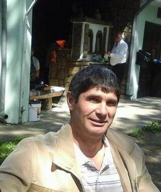 Полицията издирва 49-годишен мъж