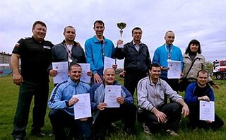 Силистренските огнеборци първи в областното състезание по пожароприложен спорт