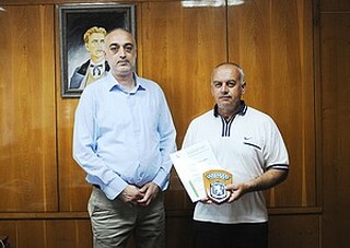 Директорът на ОДМВР-Силистра награди гражданин за смела постъпка