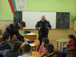 Как се извършва оглед на местопроизшествие научиха днес възпитаниците на Детско полицейско управление в Силистра