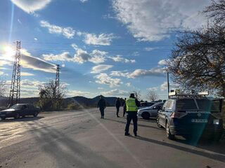 Спецакция на полиция и жандармерия в сливенското село Чинтулово