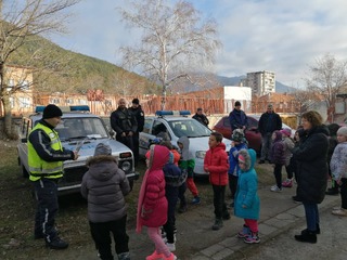 Ден на полицейската професия в детската градина 