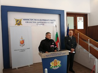Областна дирекция на МВР-Сливен с мерки за обезпечаване  сигурността и обществения ред по време на Великденските празници