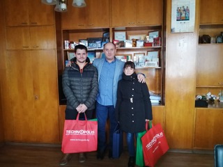 Старши комисар Димитър Величков раздаде подаръци на деца от Сливен в Националната благотворителна кампания за подпомагане на децата на загинали служители от системата на МВР