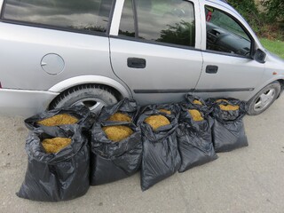 100 килограма тютюн без акцизен бандерол е иззет при акция на полицията в Сливен