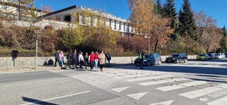 Пътна полиция – Смолян отбеляза Деня за възпоменание на жертвите на пътя с послание „Животът е безценен – пази го!“