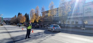 Пътна полиция – Смолян отбеляза Деня за възпоменание на жертвите на пътя с послание „Животът е безценен – пази го!“