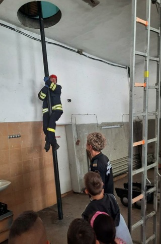 Летни емоции в двора на смолянската пожарна