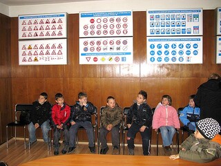 С детски празници по пътна безопасност в две детски градини в Смолян завърши кампанията “Заедно можем да спасим живота на много хора” 