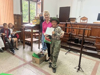 „НАРОДЪТ СРЕЩУ ВЪЛКА“  –  симулиран съдебен процес на доброволците от Детското полицейско управление в Етрополе