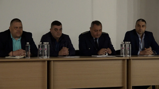 Ръководството на ОДМВР-София проведе работна среща с кметовете и директорите на училища в Средногорието