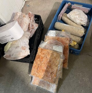 Икономически полицаи от ОДМВР-София предотвратиха продажбата на близо 120 кг негодни хранителни продукти