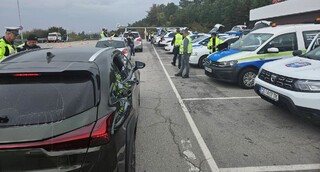 Резултати от специализирана полицейска операция по метода "широкообхватен контрол"