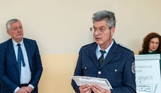 В Ботевград се проведе Национална ученическа викторина по безопасност на движението „Да запазим децата на пътя“