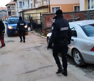 Специализирана полицейска операция на територията на Софийска област
