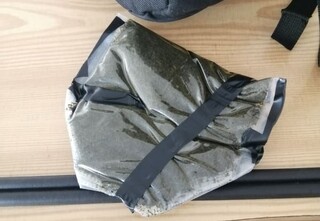 Значително количество различни по вид наркотични вещества са иззети от частен адрес в с. Столник