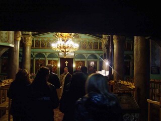 Заупокойни молитви за всички жертви на ПТП се отслужиха в храмовете в Софийска област