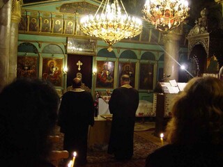 Заупокойни молитви за всички жертви на ПТП се отслужиха в храмовете в Софийска област
